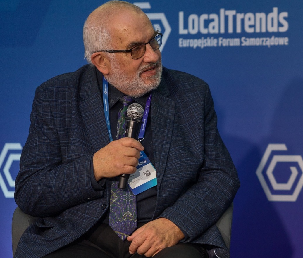 In the budget execution for 2023, the amount of net operating surplus was negative - the deficit amounted to minus PLN 523 per person! The operating gap reached 8% of current expenditure and was the largest in Silesia