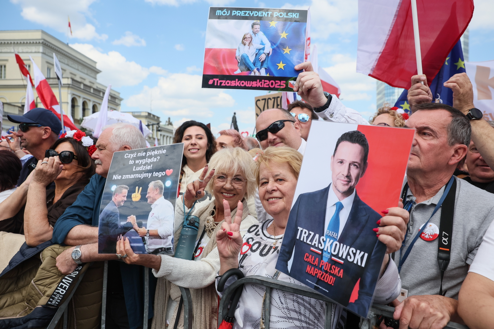The Great Patriotic March is organized by Rafał Trzaskowski's team (photo: PAP/Leszek Szymański)