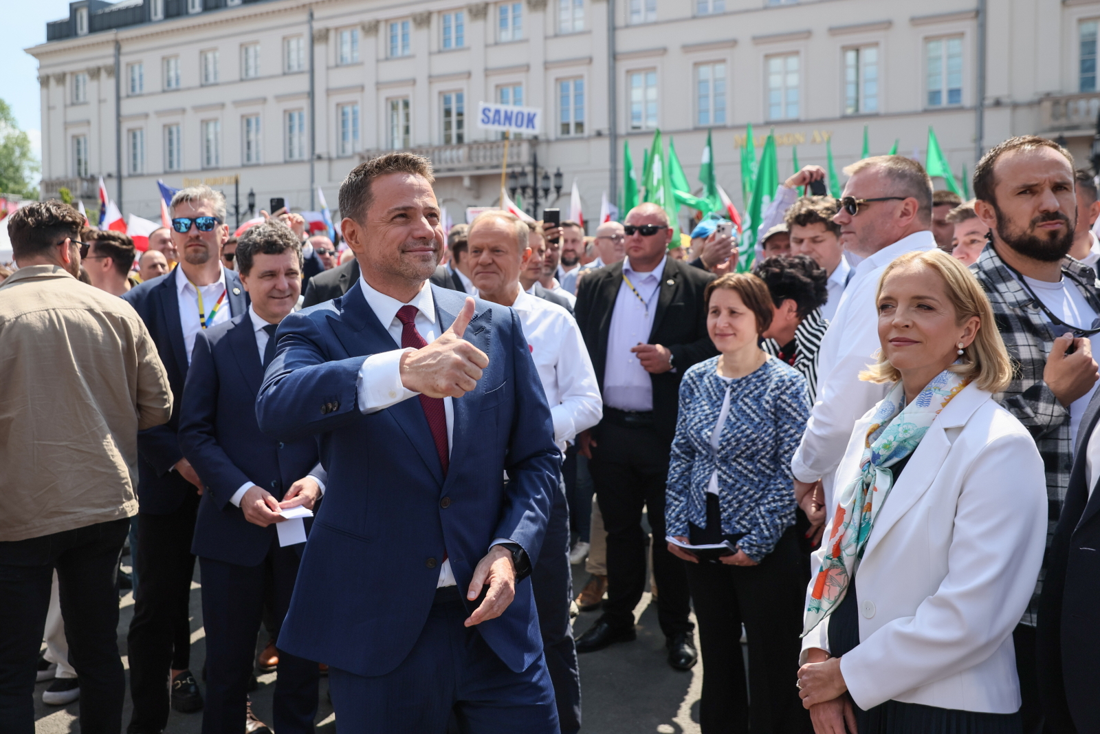 It's high time for the truth to win - said KO presidential candidate Rafał Trzaskowski, opening the Great Patriotic March (photo PAP/Leszek Szymański)