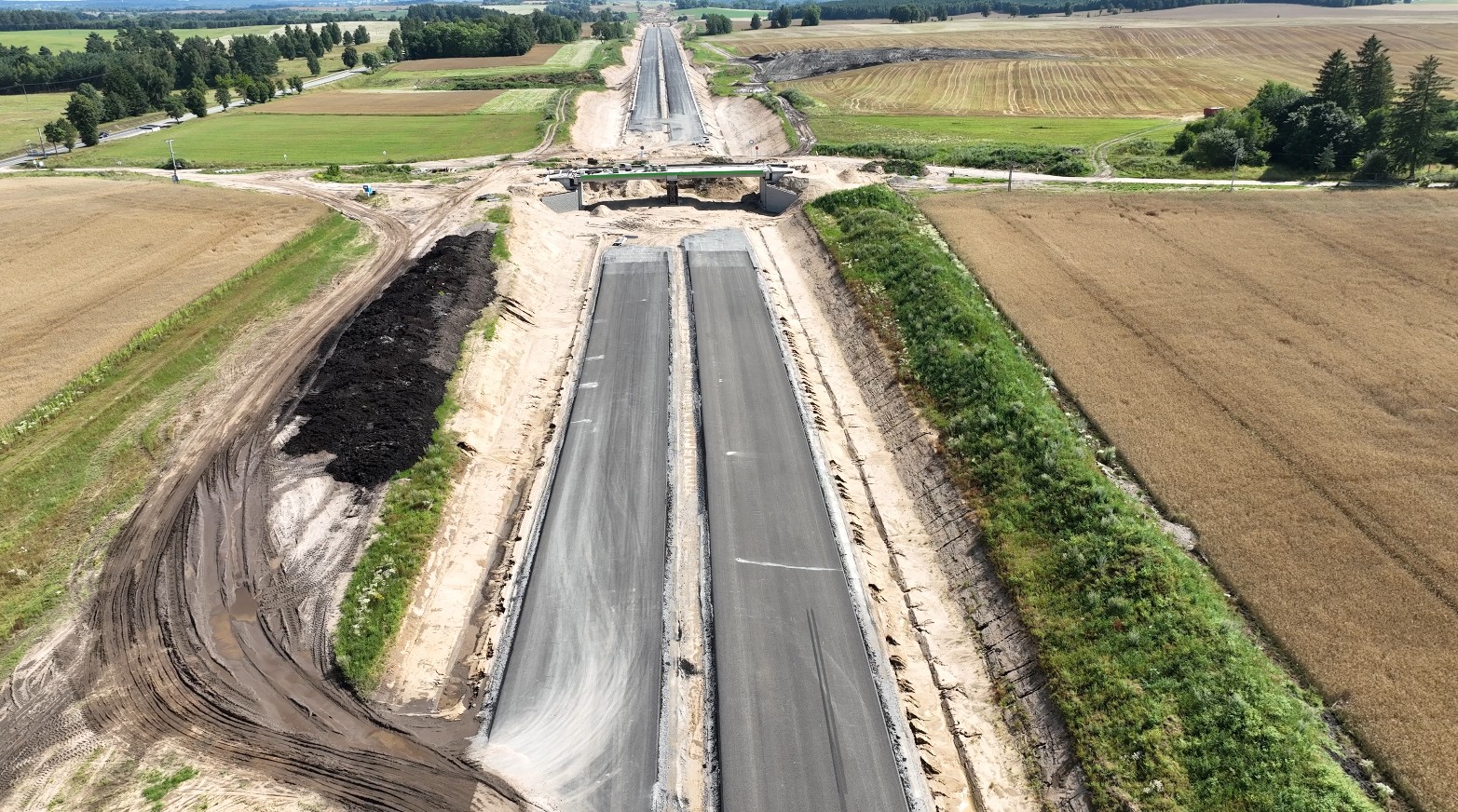 O progresso das obras entre Bobolice e Szczecinek é de 52,5%. (Foto: s11-bobolice-szczecinek.gddkia.gov.pl)
