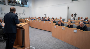 Radni chcą zwrotu kosztów dojazdu na sesję. Teraz płacą z własnej kieszeni