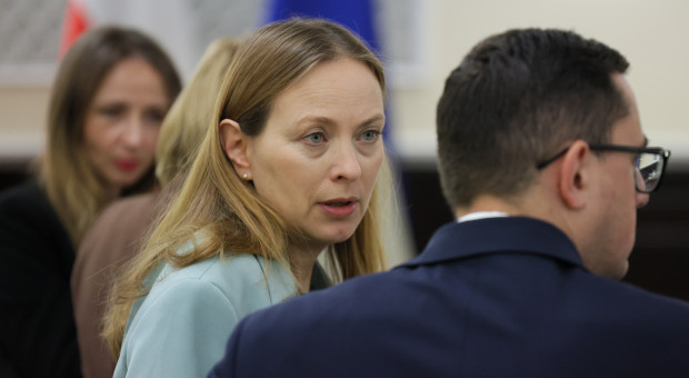 Koniec płacenia za "pseudometry". Minister funduszy zapowiada porządki w mieszkaniówce