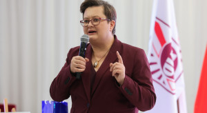 Reforma oświaty 2026. Uczeń ma znać język polski, umieć przyszyć guzik i korzystać z AI