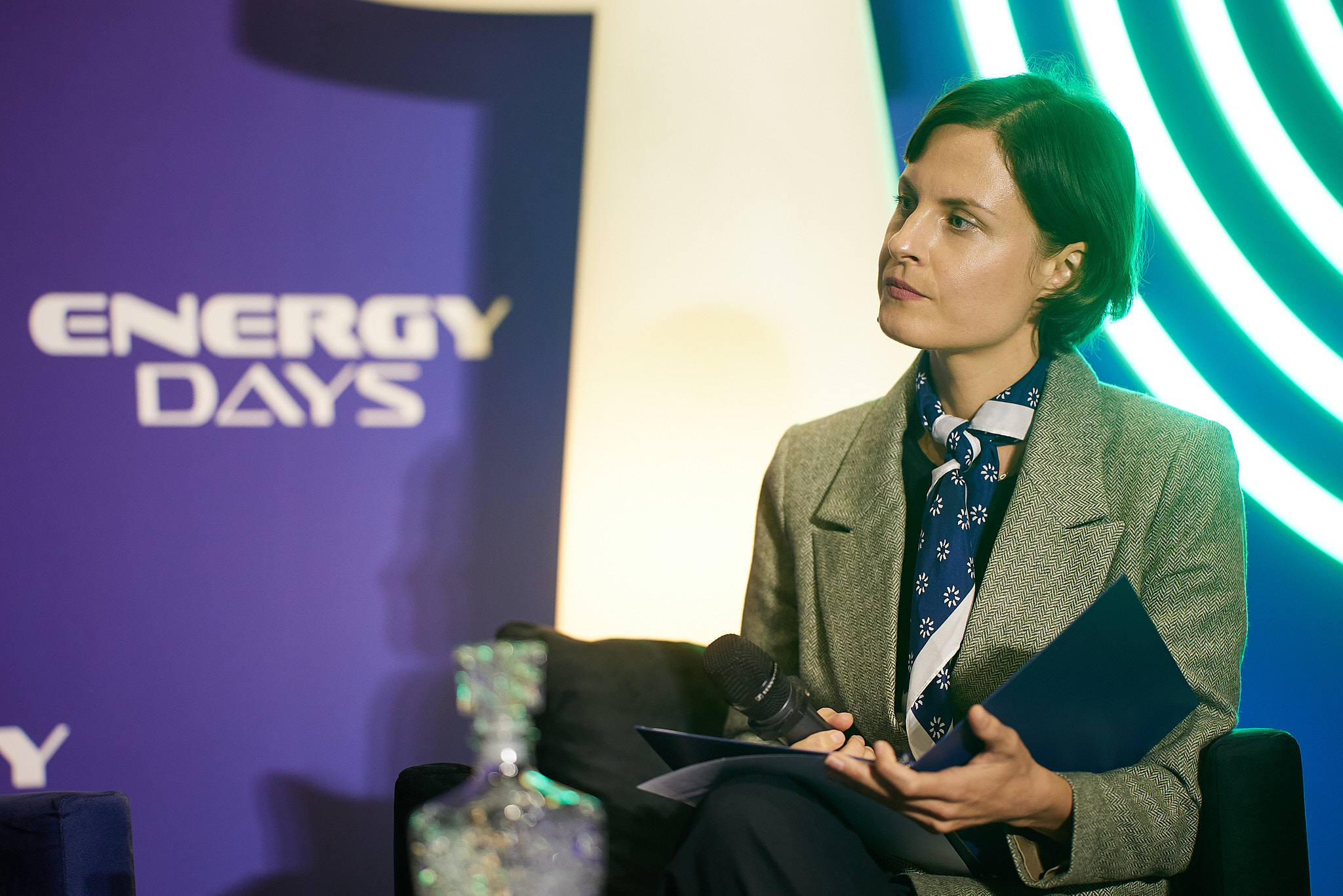 La discussion a été menée par Monika Gruźlewska, directrice de la Société polonaise d'énergie thermique (photo : PTWP).