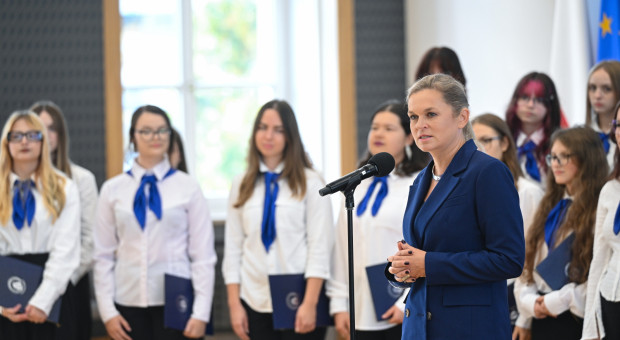 MEN z niespodzianką dla nauczycieli. Wynagrodzenie będzie powiązane z gospodarką