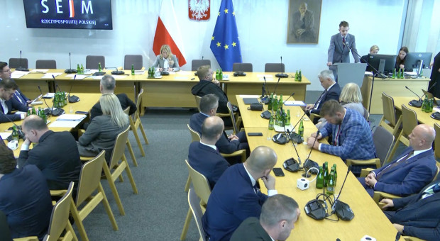 Burza wokół dwukadencyjności włodarzy. "Jedyny element zapewniający zdrową rotację kadr"