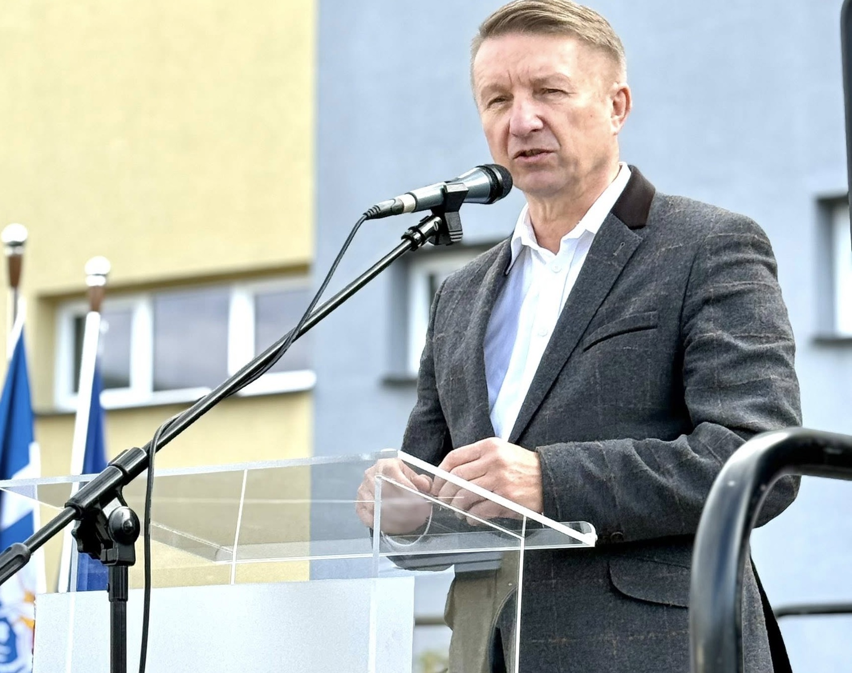 The starosta of Myślenice and the chairman of the Convention of Counties of the Małopolska Voivodeship Józef Tomal License: Myślenice County / Facebook