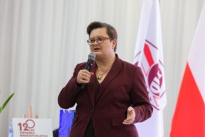 Zmiany wchodzą do szkół mimo protestów. Zacznie się już w 2026 r.