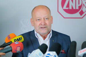 Nauczyciele bez wynagrodzenia przez 4 miesiące. Wypłaty nie będzie