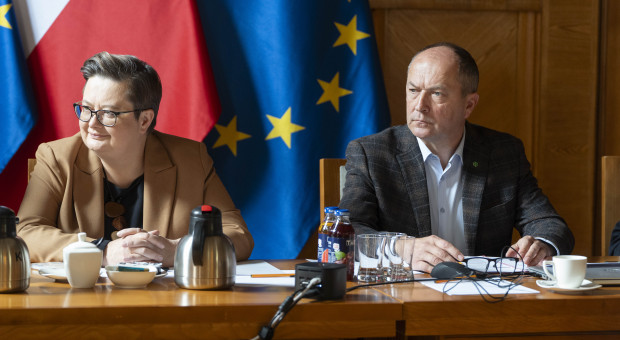 MEN ujawnia zarobki nauczycieli. Ponad połowa dyplomowanych w drugim progu