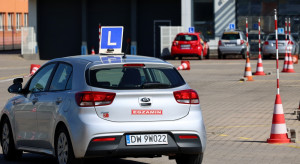 Kandydaci na kierowców ukrywają choroby. Starostowie nie mogą wysłać ich na badania