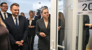 Ponowne konsultacje podstawy programowej. Związkowcy liczą, że "pani minister spuści z tonu"