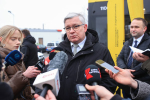 Na ulice wyjechały autobusy wodorowe. 90 proc. kosztów pochodzi z KPO
