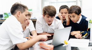 Prawa i obowiązki ucznia po nowemu. Będą regulacje dotyczące stroju