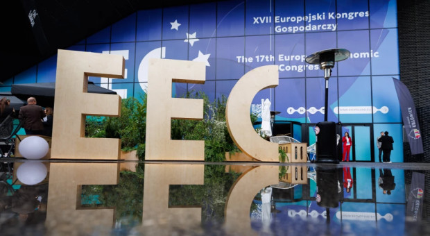 Najwięksi przegrani ustawy o dochodach JST. Jak to naprawić? O finansach samorządów na EEC 2026