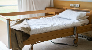Fatalna sytuacja w opiece długoterminowej. System może potrzebować 124 tys. nowych łóżek