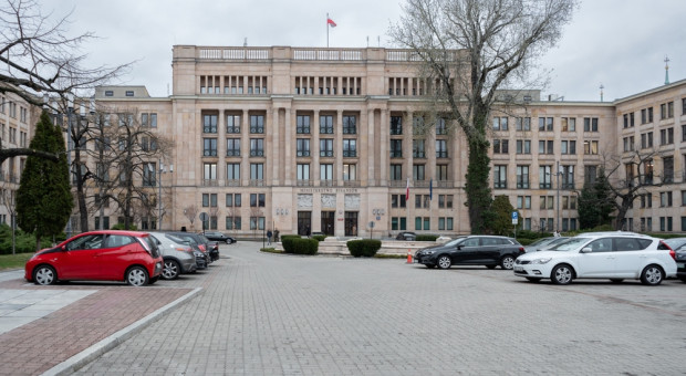 Samorządy przed decydującą rozgrywką z resortem finansów. Nie chcą czekać do czerwca