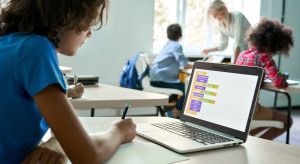 Więcej sztucznej inteligencji, mniej rzemiosła. Będzie 11 nowych zawodów szkolnictwa branżowego