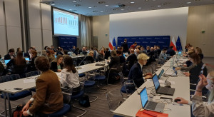 Samorządy chcą więcej czasu na rozliczenie rezerwy na drogi. Apelują też o większe pieniądze