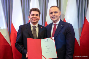 Powstała rada samorządu przy Prezydencie RP. Jej przewodniczącym został Lucjusz Nadbereżny