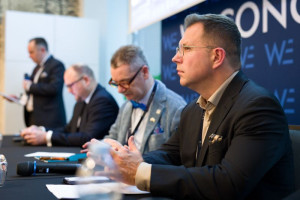 Po 30 latach czas na nowy model samorządu? Pomysłem jest łączenie gmin
