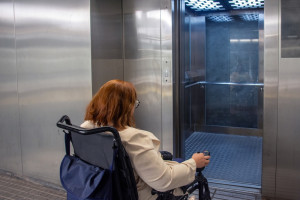 Gminy muszą dbać o dostępność w urzędach. Brak wykonania decyzji nakazującej grozi grzywną