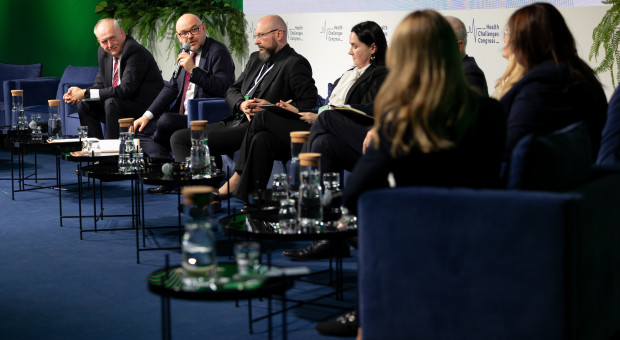 Reforma szpitali hamuje przez brak jasnych reguł. Kolejki do świadczeń będą się wydłużać