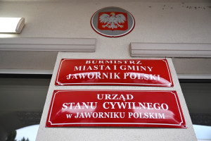 Należność główna i całkiem pokaźne odsetki. Samorządy coraz częściej wygrywają w sądach