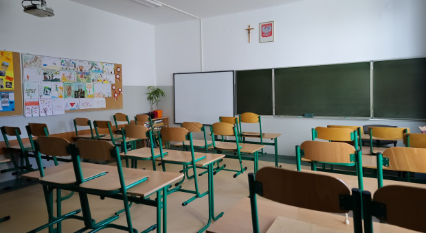 Nagrody jubileuszowe dla nauczycieli po zmianie przepisów. RIO wyjaśnia wątpliwość