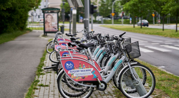 Nextbike testuje nowy model współpracy. Pozwala odciążyć budżety miast. Zrównoważony transport publiczny na EEC 2026
