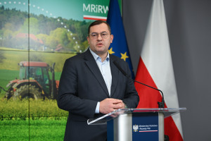 Nowe obowiązki dla właścicieli domów. Trudny sąsiad w akcie notarialnym