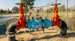 Nowe obowiązki dla dostawców wody, gmin oraz zarządców budynków. Chodzi o wodę pitną