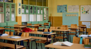 W pustej szkole pracowała tylko dyrektorka. W końcu doczekali się zgody na likwidację