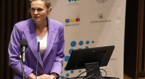 Szkoły wprowadzają praktyczne szkolenia obronne. Przygotują uczniów na realne zagrożenia