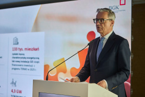 Miliardy  na zbrojeniówkę, local content i wsparcie samorządów. BGK mówi o swoich priorytetach