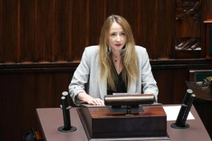 MRPiPS chce wydłużyć zasiłek opiekuńczy. W maju wniosek o wpis projektu do wykazu prac rządu