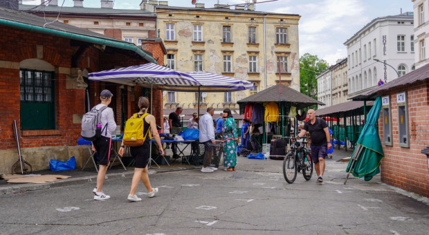 Kraków zbliża się do „czerwonej linii”. Aktywiści ostrzegają przed możliwymi protestami
