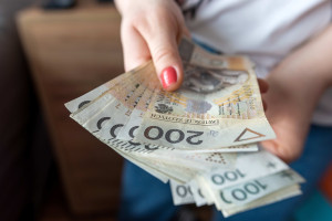 400 plus dla seniorów. Tylko do 29 maja można składać wnioski