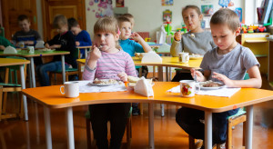 Liczba dzieci w przedszkolach spadnie o 20 proc. Samorząd podejmuje trudne decyzje