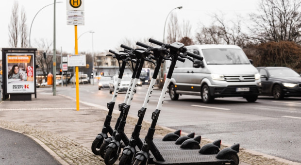 Tak ograniczyli problem „ostatniej mili” za granicą. Polskie miasta zachowują dystans