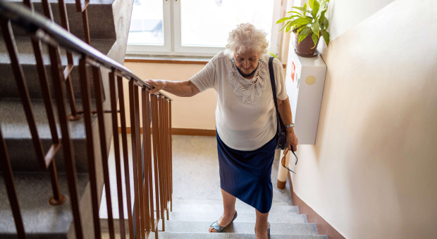 Najem senioralny budzi obawy. "Mieszkanie gminne wręcz utrudni życie"