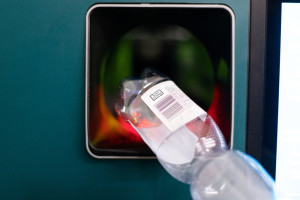Podatek od butelek z kaucją. Ministerstwo wyjaśnia zasady opodatkowania