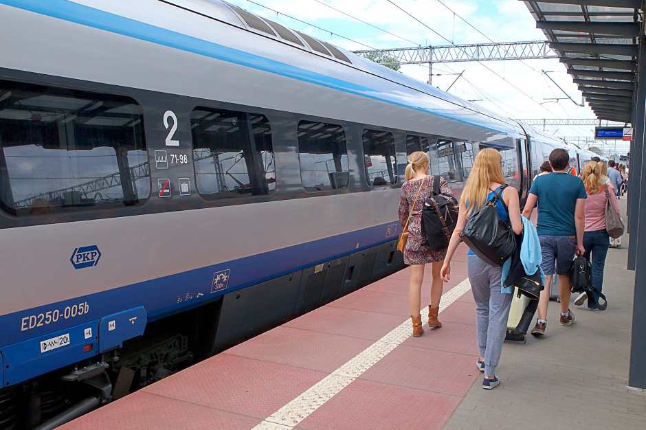 Konduktor zobaczy, kto skasował bilet. W PKP Intercity odprawa jak w samolocie