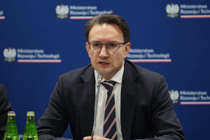 Koniec podwójnej prowizji przy kupnie mieszkania. Rząd ukróci "wymuszenia"