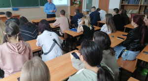 Nowy podział środków na oświatę. 121,9 mld zł w 2027 r. i zmiany w finansowaniu szkół