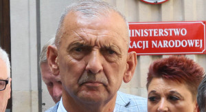 Nauczyciele w rok nie zarobią tyle, ile lekarz w miesiąc. 3 proc. to inflacyjne, a nie podwyżka