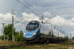 Wznowiono ruch na linii Piła–Bydgoszcz po zderzeniu pociągów w Białośliwiu