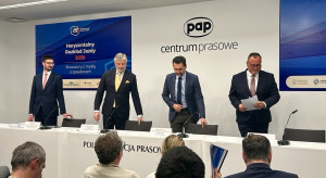 Pociągi przejadą całą Polskę w 3 godziny. Odjazdy zawsze o tej samej porze