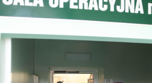 Koniec "walizkowych" lekarzy zarabiających w kilku miejscach. Grafiki pracy trafią do NFZ