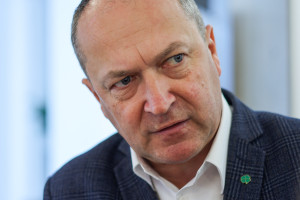 Nauczyciele mają czas do 31 sierpnia. Koniec pracy na świadczeniu